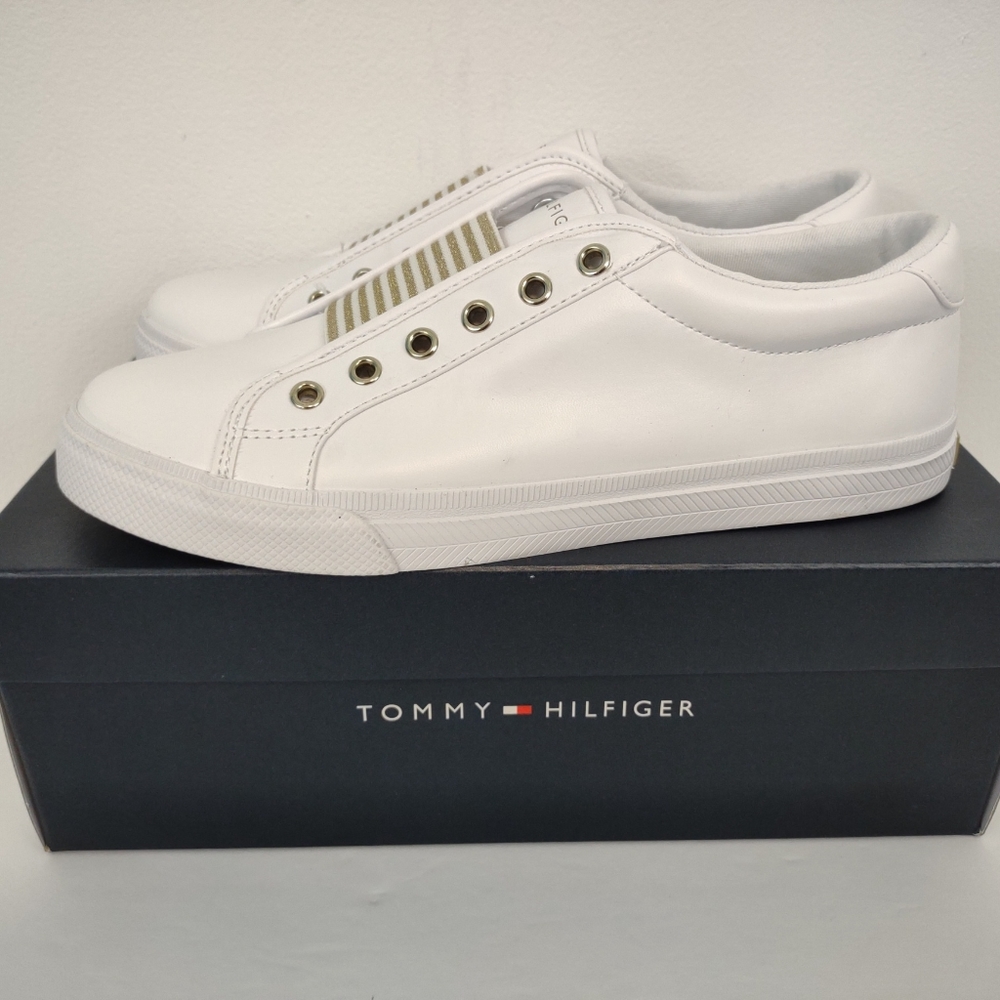 New Tommy Hilfiger TWLaven Sneaker sz 8.5 White
